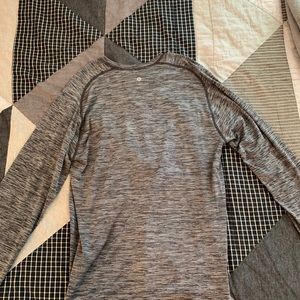 Lulu lemon men’s shirt